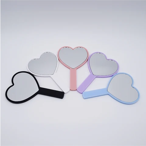 photo-heart-mirror-group Handheld Heart Mirror – Image 1